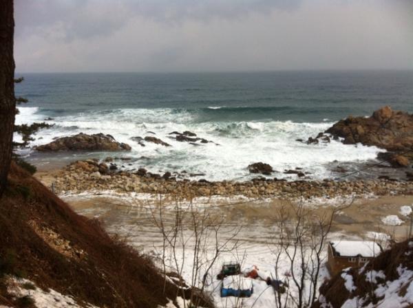 takejo94's tweet photo. 동해바다 속초에요 겨울바다좋죠 http://t.co/MdxWdPCF