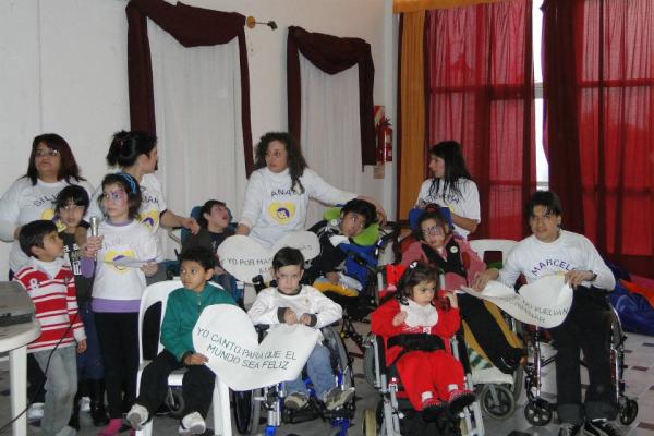 x sto luchamos!! Xla integracion y contncion familiar de chicos c/ capacidades diferentes <a href="/asoc_sonrisas/">sonrisasqueiluminan</a> <a href="/elchatoprada/">PABLO PRADA ☀️🇦🇷</a>