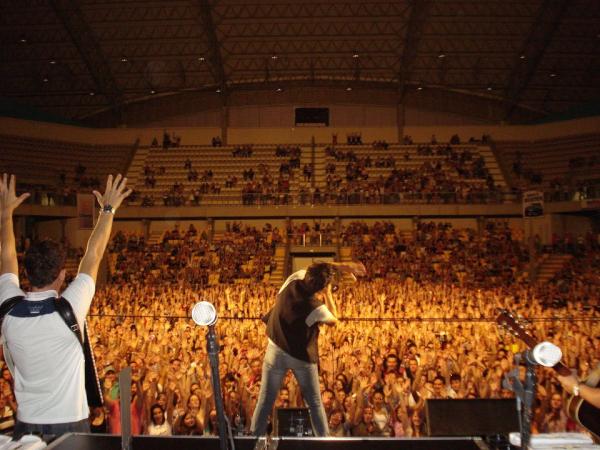 Felimaebanda's tweet image. Abertura do Show Jorge e Mateus com acústico de Fernando Lima. Belíssima apresentação!!