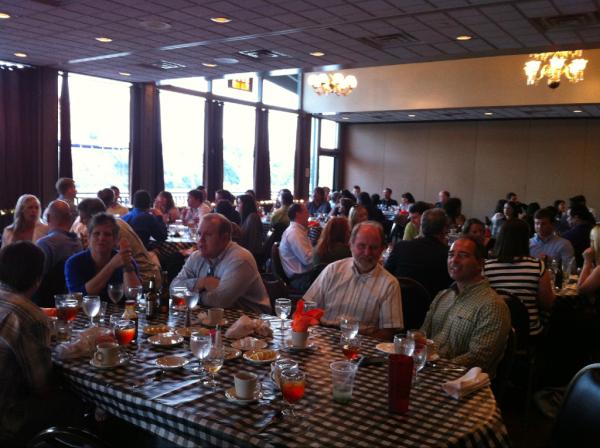 UTProMBA's tweet image. Class of 2012 is half-way there! Enjoyed the Half-Way Celebration on Saturday. (Thanks for the tunes, CJ!)