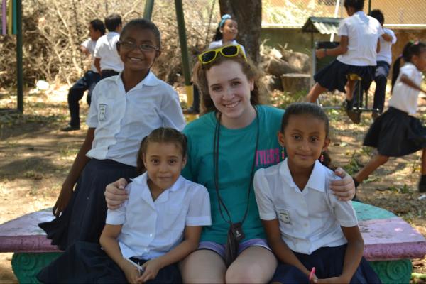 iBWoodrow's tweet photo. Katie Collins, 10th grade PreIB, at a Costa Rica elementary school during Spring Break. http://t.co/5sb91lQc