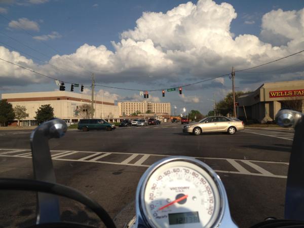 returned the borrowed #victorymotorcycle today. #grahamParsons would say 'it's been a bad bad day'