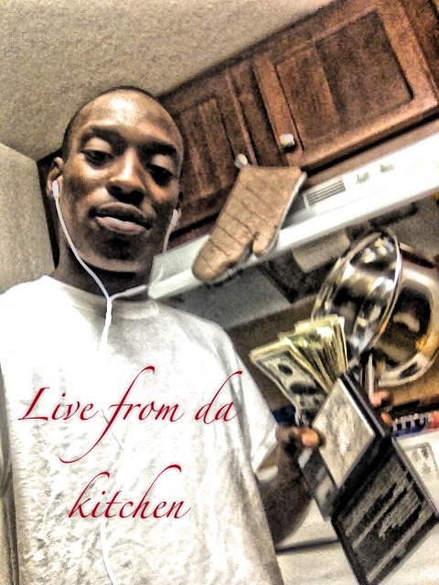 mr3264's tweet image. S/O to my lil cuzin for following , another real Cypha tht #KeepIt103 “@TruReligion813: http://t.co/TE3VoAGE”