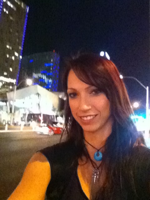 I'm walking the strip.... Feelin my "vodka" evening. Lol wish I was as drunk as some of these crazy Vegas<a href="/tag/photosynth"class="tags"><span>#photosynth</span></a>