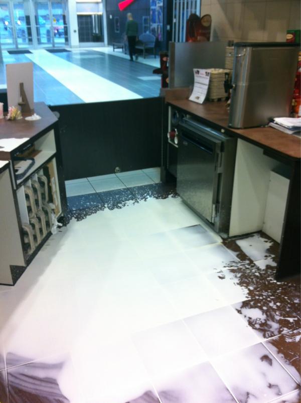 gregcrisanti's tweet image. #timsproblems Got Milk?