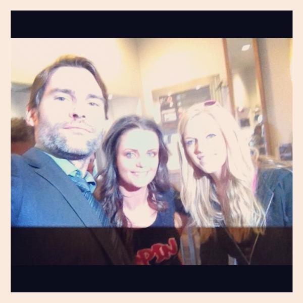 spin1038's tweet image. The #spinis kidnapped #seanwilliamscott at the #AmericanPie premier!!