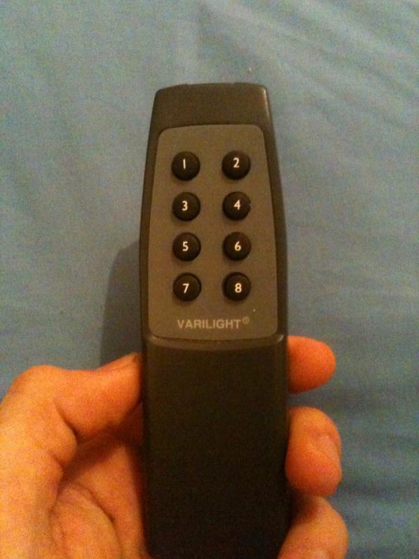 dave_wallington's tweet image. Love not having to get up to turn my lights off #remotecontrollights