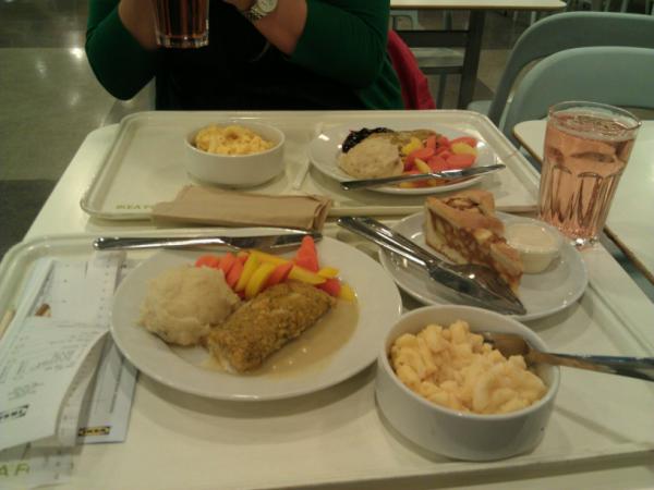 internatt's tweet photo. Fisk! @ikea http://t.co/WqOThnTs
