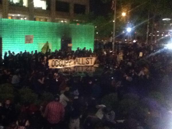OccupyWallStNYC's tweet image. We are back: