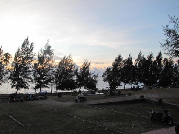 kotasabang's tweet photo. #ViewOfSabang http://t.co/ZUkpof3A