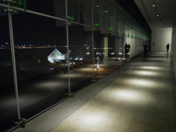 AnthonysPier4's tweet photo. Check out this amazing shot of Pier 4 from ICA! http://t.co/IVDAQ9qj