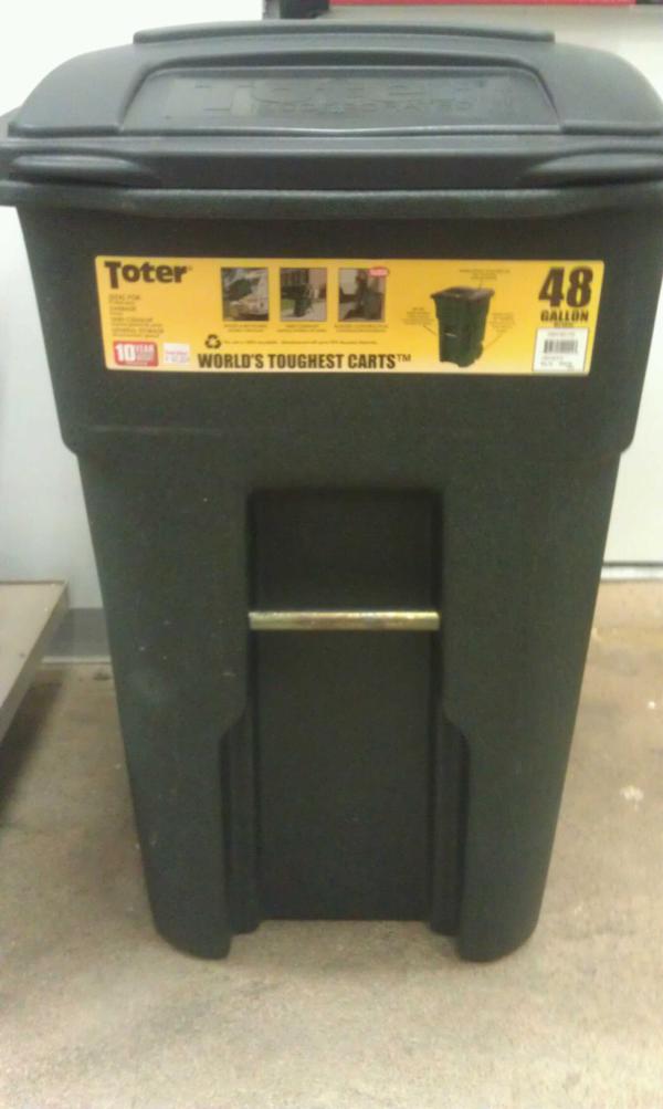 *NEW* Toter 48-Gallon Greenstone Granite Indoor/Outdoor Garbage Can Item **$40.00**