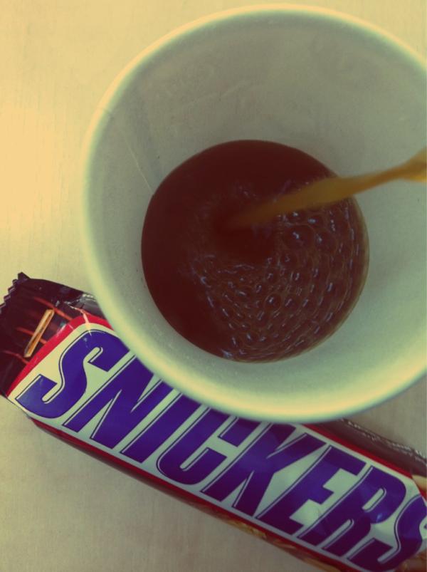 A_elm7arrmi's tweet image. قهوه عربيّه ، ماشي غيرها بيقنّد راسي من مجابل هالعلّه #EventClass