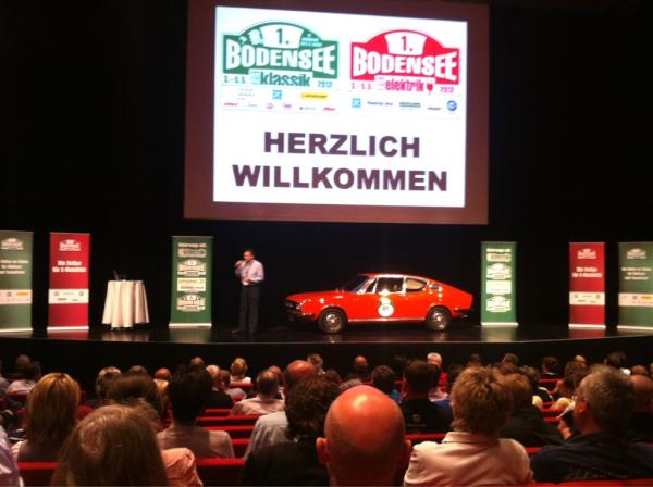 SVoswinkel's tweet photo. Fahrerbriefing durch Rallyeleiter Helge Jost - und dann geht für die Elektrischen es um 16.00 Uhr los http://t.co/qwEMu6Tr