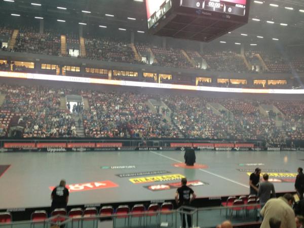 Nu kör vi strax. Dagens första final. Go IKSU!