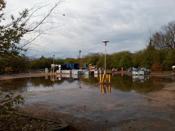 GNCameron's tweet image. Stupid drought. Can&apos;t wait for the monsoon season to arrive. #fancyaswim?