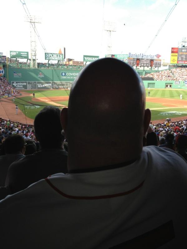 fivev's tweet photo. Never fails, I always end up behind the biggest head. http://t.co/qV6RIHjZ