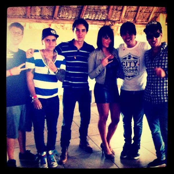 BearMoonVerse's tweet photo. To aki com @impactorock amoooooooooooo http://t.co/gi2bmLqZ