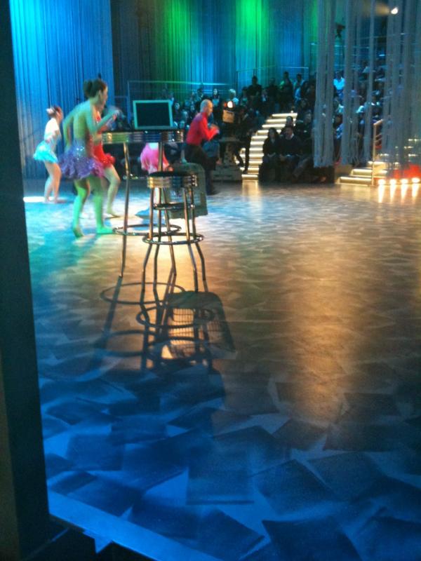 TheShowLa7's tweet photo. @MODULOPROJECT salseri #theshowmustgooff http://t.co/nh1ydID4
