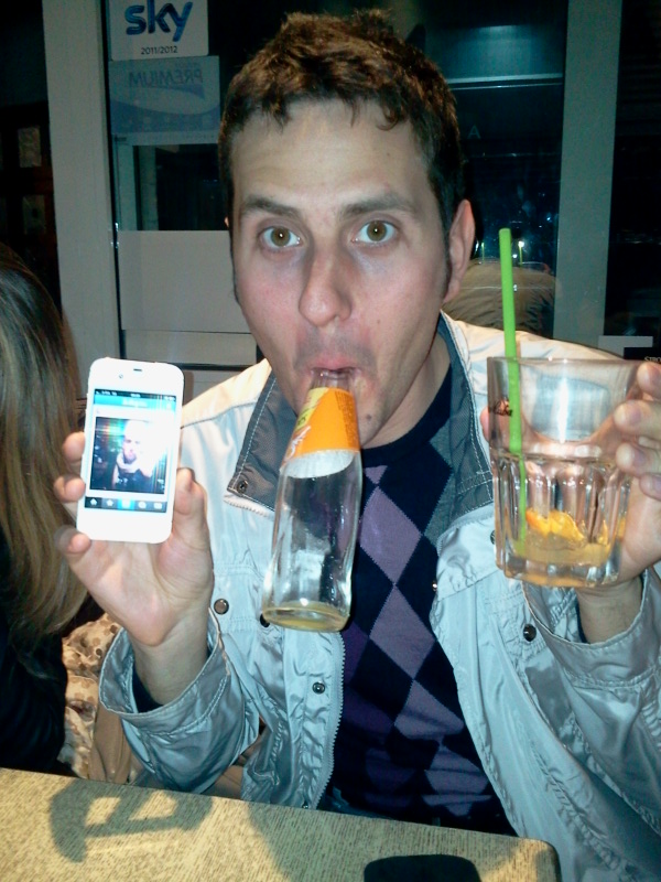 marcodelacroix's tweet photo. Il povero palle... http://t.co/CP8W2ntB