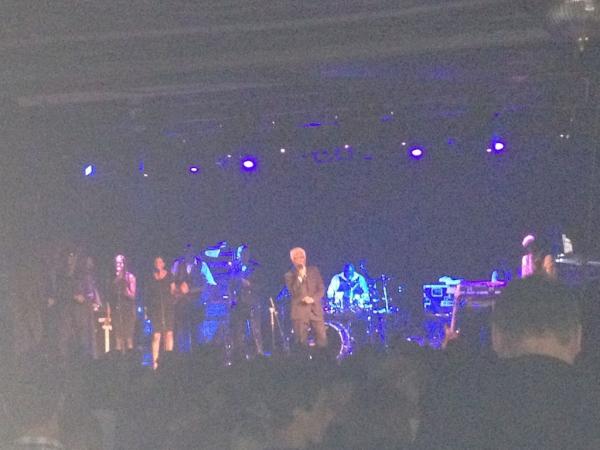 bettie95's tweet image. @lemontwittor this was billy last night #livetrain