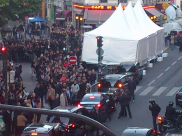 Kaahinaaa's tweet image. Il est la le mytho! #sortezle! #6mai