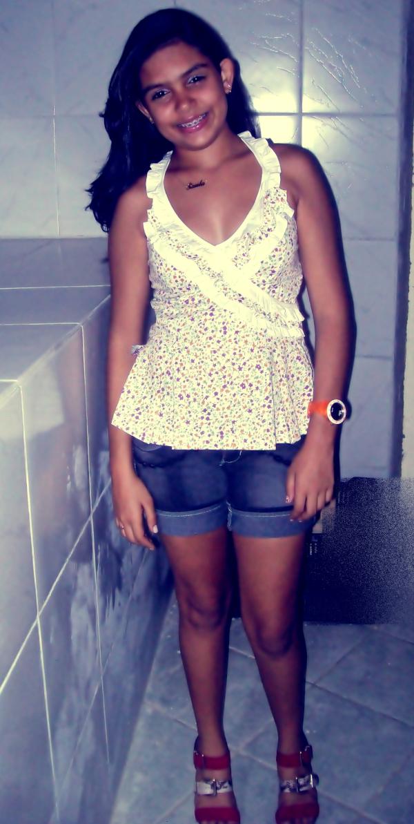 _PaulaBeatryz's tweet image. Vaquejada - @luansantana , #ForroDosPlays &amp; #Solteirões 21.04.2012 *-*