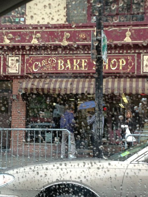 Cake Boss! http://t.co/CI0vCEp7<a href="/tag/pod"class="tags"><span>#pod</span></a>