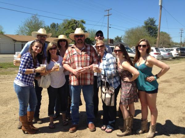 Tay_O54's tweet image. #RedBluffRoundUp !!!!