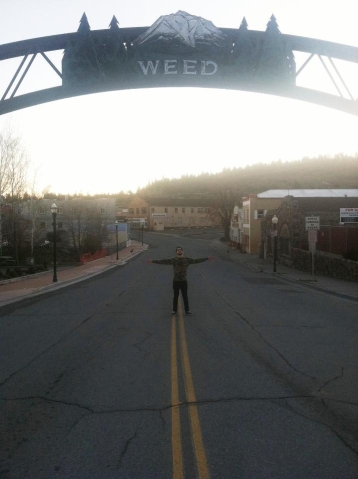 Corence nw Rollin through the citay