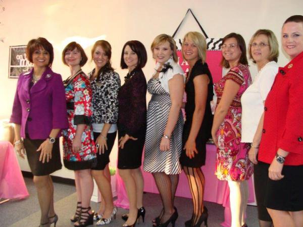 Some #GorgeousLadies in #MaryKay! And our #nationalsalesdirector!