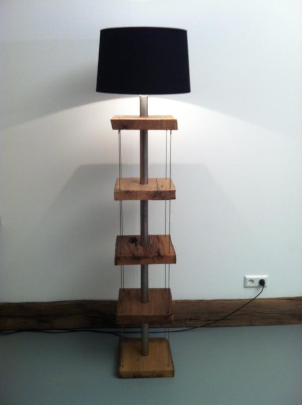 niceid1's tweet photo. Nieuwste creatie van Nice-id! Lamp met houten afvalstukken en rvs kolom. http://t.co/aZhM6rlu