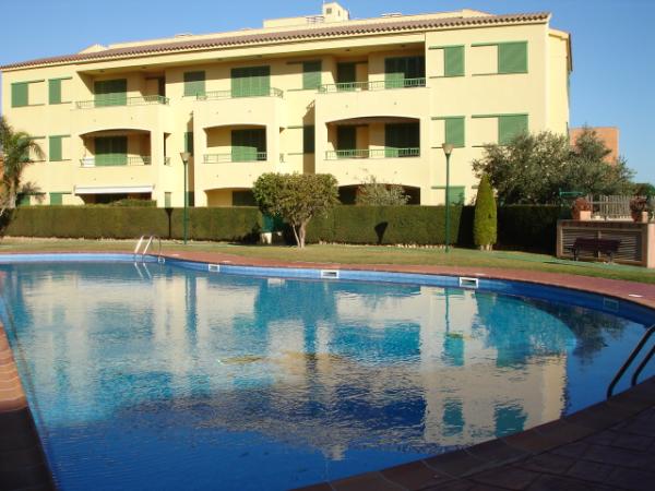 CalafatInfo's tweet photo. ¿Necesitas plan para este puente? Entra ya en nuestra web y reserva alojamiento en 1ª línea de mar http://t.co/pyeeLliU http://t.co/iUNR2eew