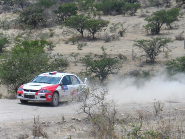 El mexicano Triviño llega primero en la primera fecha del Campeonato NACAM ...
Felicidades!