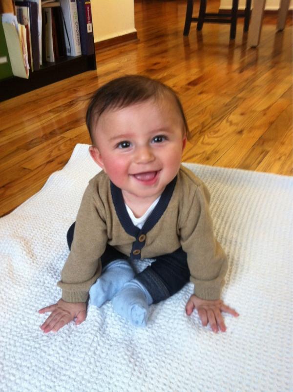 MMSH770's tweet photo. Can't believe Lev is 5 months old today! #Leviisgenius #KAH http://t.co/oJRDsf2P