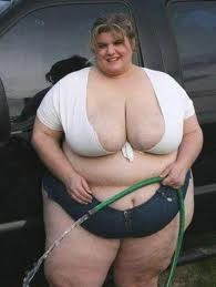 RivalProblems's tweet image. @JDOGRuiz hey do you mind if I wash your car ;)