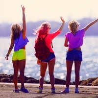 WDarge's tweet image. #NowPlaying on @8tracks: "Summer Fun" at ♫ 8tracks.com/awalkiens/summ… 8tracks.com/iphone