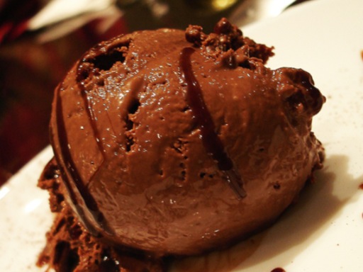 esantistaeder's tweet photo. Creme gelado de alfarroba hummmmm http://t.co/Fm7fNb9l