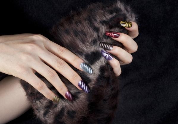 KerrDrug's tweet image. Want to give your nails some character? Pick up #Absolute #MagneticNailEnamel today at #KerrDrug for $4.99.