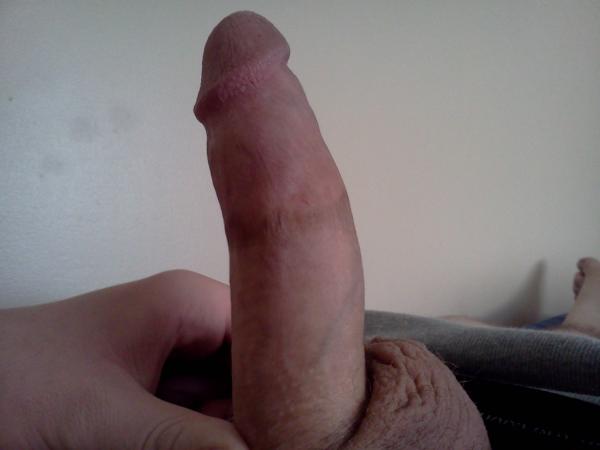 CheatingBF's tweet photo. @is_anyone_up no horse dick here http://t.co/aPtLZC7u