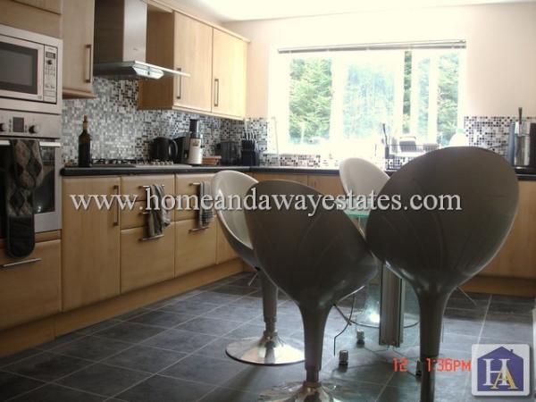 HAAEstates's tweet photo. 2 Bedroom Flat - Finchley Central - £1500PCM http://t.co/hLBy0itJ