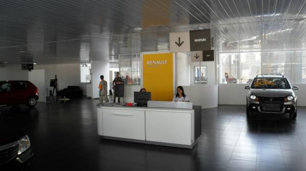 RenaultRegence's tweet photo. Seja bem-vindo à Regence Caruaru :) http://t.co/CnEDmFfc