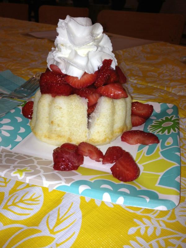 BrandiArden's tweet image. Ok here's what I had to say no to today at the parent volunteer tea. #stayedfocused #39days