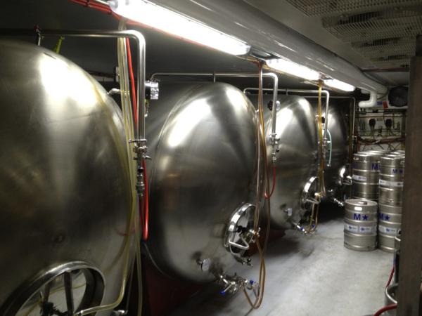 rackdraft's tweet image. christian moerlein cincinnati beer cooler