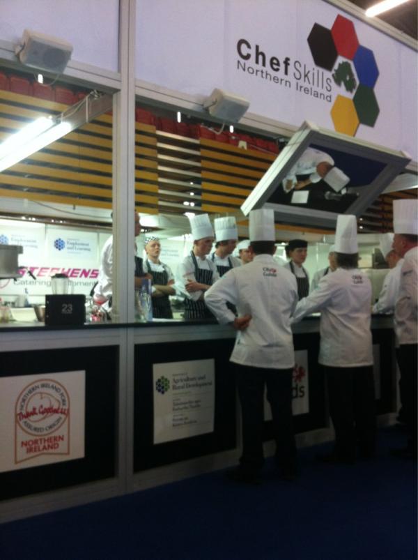 beatz07's tweet image. Jr Chef of the year about to start @IFEX2012 Can feel the nerves. Maybe some day..