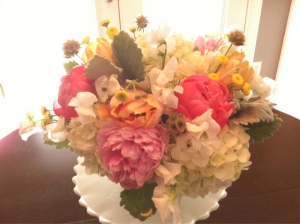 I love doing sample table arrangements for my brides! Check out these gorgeous peonies! I love spring!