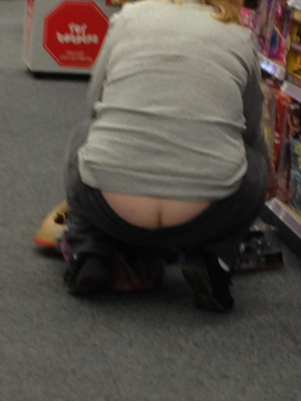 Pammiekakes's tweet photo. (Butt) Crack kills http://t.co/lKfYeibL