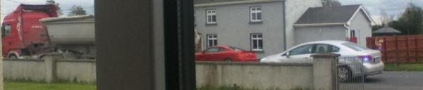 PKillane's tweet image. haha lorry driver stoped by unmarked gardas car outside my house