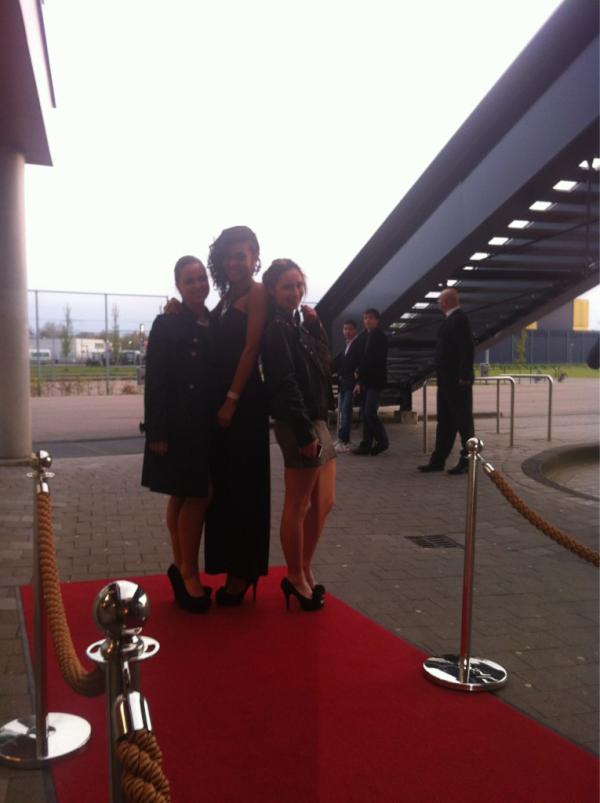 TrinitasGym's tweet photo. Prom 2012 @TrinitasGym #trots
#almere http://t.co/UiNomQTe