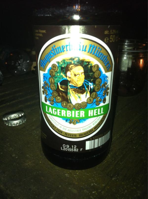 DaveCurly's tweet photo. @KobiSturm @MoZapp @nahmann @drewbezanson @bumfight89 Prost bros! http://t.co/APAYvr5f
